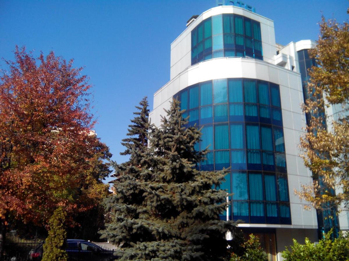 Hotel Latinka Szófia Kültér fotó